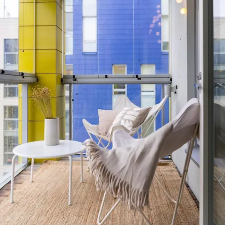 1br With Private Sauna And Balcony Huoneisto